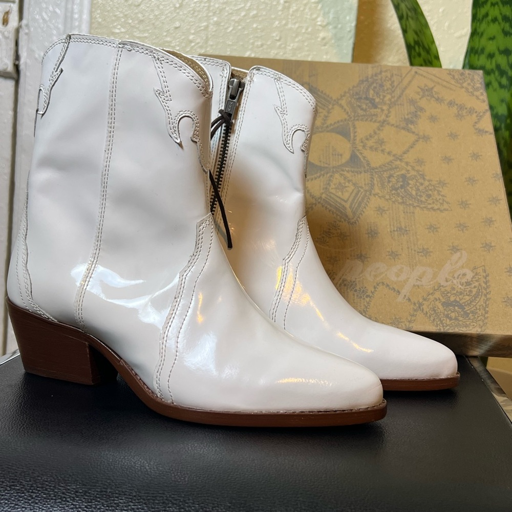 Free People New Frontier Western Boots Woman’s size 6.5 USA WHITE - Picture 5 of 13